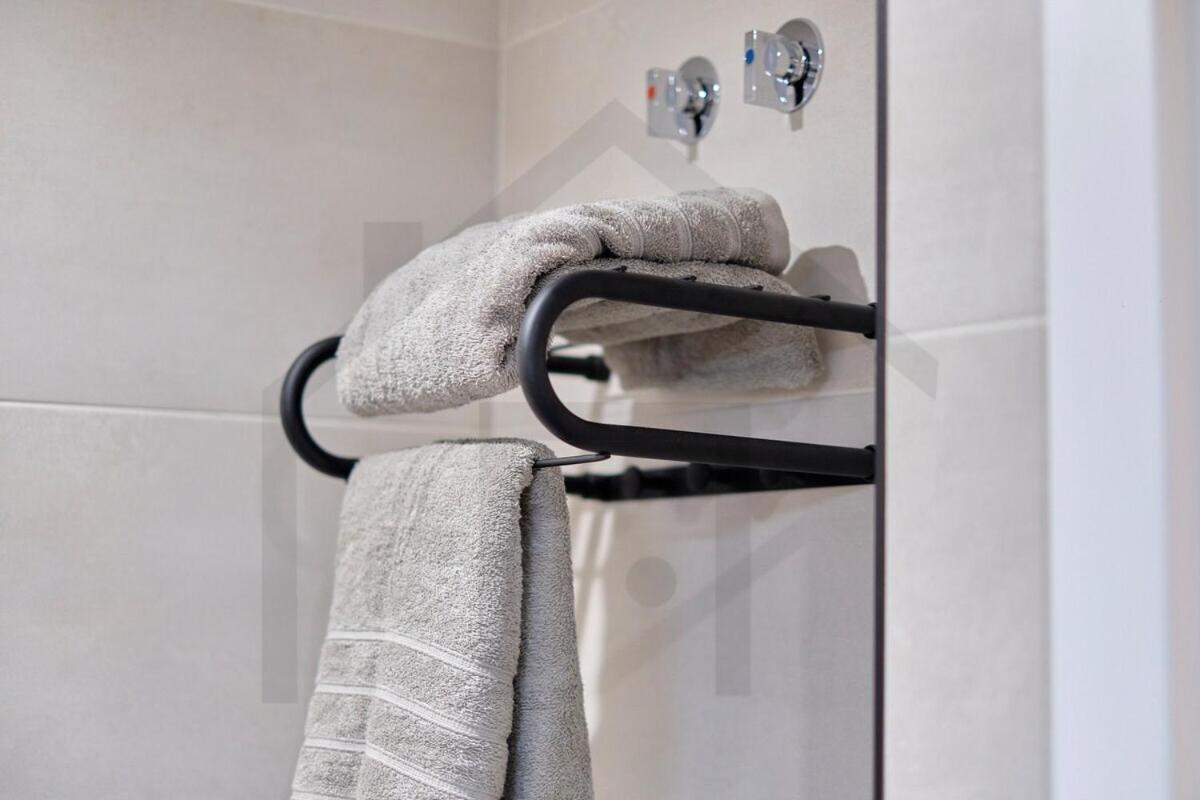 Cervantes - Apartamento A Estrenar Con Parking Gijón Eksteriør bilde