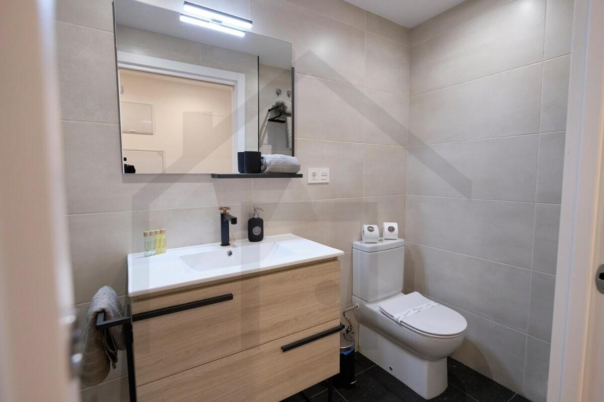 Cervantes - Apartamento A Estrenar Con Parking Gijón Eksteriør bilde