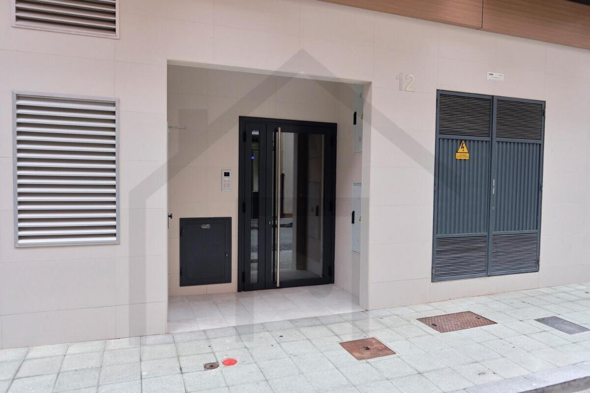 Cervantes - Apartamento A Estrenar Con Parking Gijón Eksteriør bilde