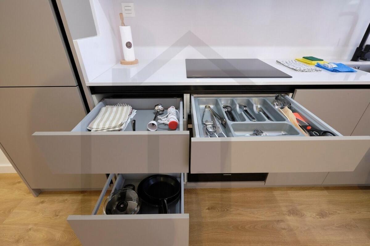 Cervantes - Apartamento A Estrenar Con Parking Gijón Eksteriør bilde